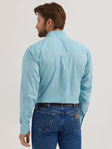 Wrangler 112355323 Mens Long Sleeve Relaxed Fit Western Shirt Light Blue back. If you need any assistance with this item or the purchase of this item please call us at five six one seven four eight eight eight zero one Monday through Saturday 10:00a.m EST to 8:00 p.m EST