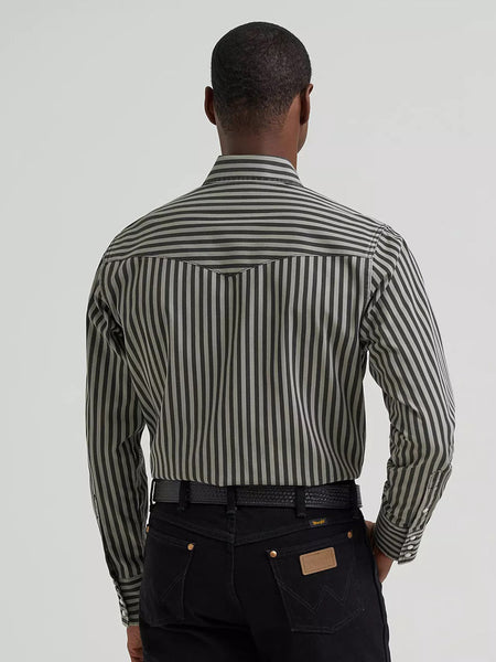 Wrangler 112381996 Mens Vintage Inspired Brushpopper Shirt Grey back view. If you need any assistance with this item or the purchase of this item please call us at five six one seven four eight eight eight zero one Monday through Saturday 10:00a.m EST to 8:00 p.m EST