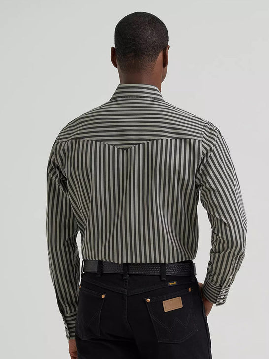 Wrangler 112381996 Mens Vintage Inspired Brushpopper Shirt Grey back view. If you need any assistance with this item or the purchase of this item please call us at five six one seven four eight eight eight zero one Monday through Saturday 10:00a.m EST to 8:00 p.m EST