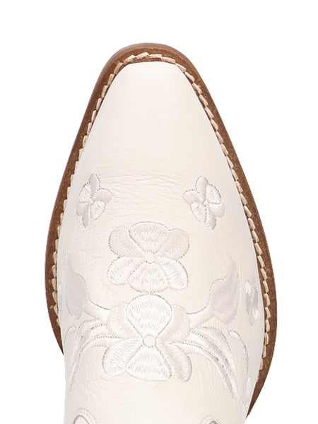 Dingo DI2182-WH Womens Love Bug Leather Boot White toe view. If you need any assistance with this item or the purchase of this item please call us at five six one seven four eight eight eight zero one Monday through Saturday 10:00a.m EST to 8:00 p.m EST