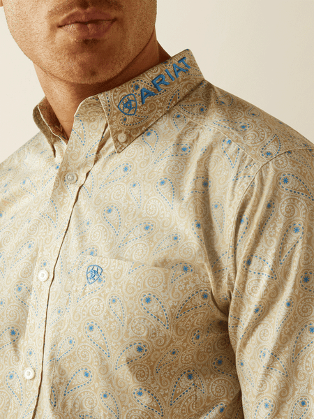 Ariat 10058978 Mens Team Alder Fitted Shirt Blue and Khaki collar and pocket close up. If you need any assistance with this item or the purchase of this item please call us at five six one seven four eight eight eight zero one Monday through Saturday 10:00a.m EST to 8:00 p.m EST