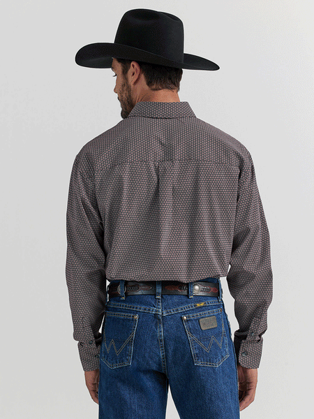 Wrangler 112338091 Mens George Strait Collection Button Down Western Shirt Black back view. If you need any assistance with this item or the purchase of this item please call us at five six one seven four eight eight eight zero one Monday through Saturday 10:00a.m EST to 8:00 p.m EST