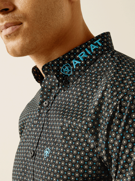Ariat 10058738 Mens Team Abel Fitted Shirt Black collar close up. If you need any assistance with this item or the purchase of this item please call us at five six one seven four eight eight eight zero one Monday through Saturday 10:00a.m EST to 8:00 p.m EST