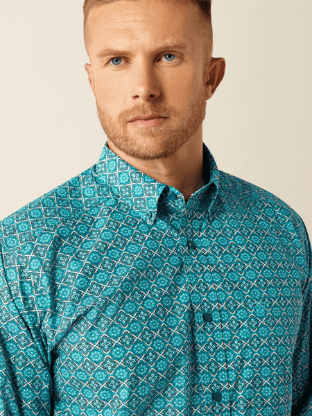 Ariat 10054697 Mens Jordy Classic Fit Shirt Turquoise front close up view. If you need any assistance with this item or the purchase of this item please call us at five six one seven four eight eight eight zero one Monday through Saturday 10:00a.m EST to 8:00 p.m EST