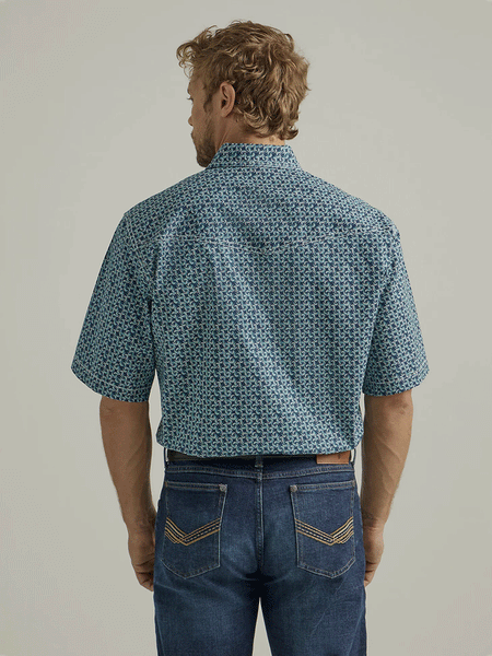 Wrangler 112327799 Mens 20X Short Sleeve Competition Shirt Navy Twilight back view. If you need any assistance with this item or the purchase of this item please call us at five six one seven four eight eight eight zero one Monday through Saturday 10:00a.m EST to 8:00 p.m EST