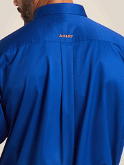 Ariat 10006660 Mens Solid Twill Classic Fit Shirt Ultramarine Blue back close up. If you need any assistance with this item or the purchase of this item please call us at five six one seven four eight eight eight zero one Monday through Saturday 10:00a.m EST to 8:00 p.m EST