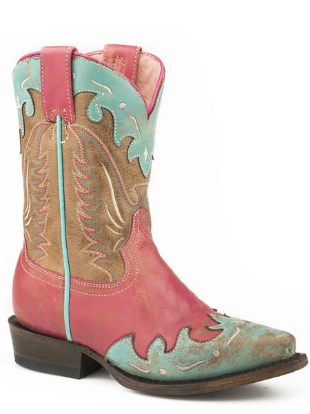 Roper 09-018-7622-1626 Girls Vamp with Turquoise Wingtip Crown Pink Front View. If you need any assistance with this item or the purchase of this item please call us at five six one seven four eight eight eight zero one Monday through Saturday 10:00a.m EST to 8:00 p.m EST