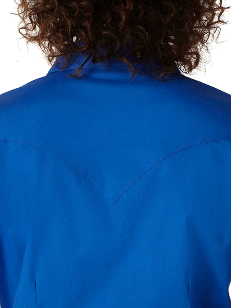 Wrangler LW1011B Ladies Western Long Sleeve Solid Shirt Royal Blue back close up. If you need any assistance with this item or the purchase of this item please call us at five six one seven four eight eight eight zero one Monday through Saturday 10:00a.m EST to 8:00 p.m EST