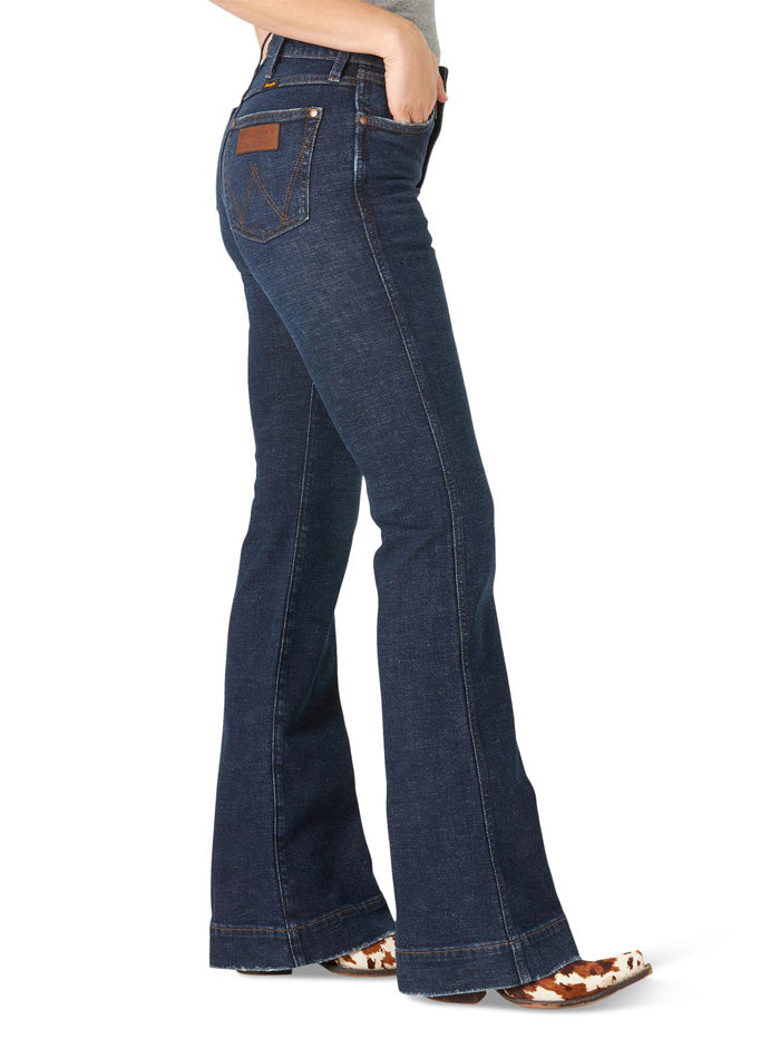 Wrangler 11MPEQF Womens Retro High Rise Green Jean Faithlyn front view. If you need any assistance with this item or the purchase of this item please call us at five six one seven four eight eight eight zero one Monday through Saturday 10:00a.m EST to 8:00 p.m EST