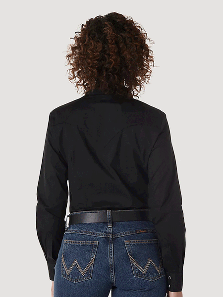 Wrangler LW1002X Ladies Western Long Sleeve Solid Shirt Black back view. If you need any assistance with this item or the purchase of this item please call us at five six one seven four eight eight eight zero one Monday through Saturday 10:00a.m EST to 8:00 p.m EST
