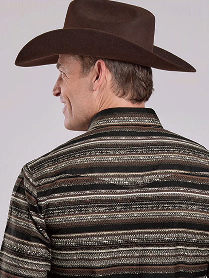 Roper 03-001-0067-0742 Mens Long Sleeve Horizontal Print Snap Shirt Brown front view. If you need any assistance with this item or the purchase of this item please call us at five six one seven four eight eight eight zero one Monday through Saturday 10:00a.m EST to 8:00 p.m EST
