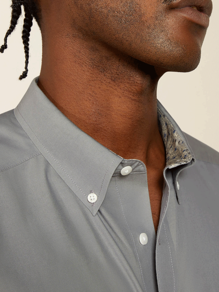 Ariat 10062526 Mens Wrinkle Free Solid Pinpoint Oxford Classic Fit Shirt Silver Grey front view. If you need any assistance with this item or the purchase of this item please call us at five six one seven four eight eight eight zero one Monday through Saturday 10:00a.m EST to 8:00 p.m EST
