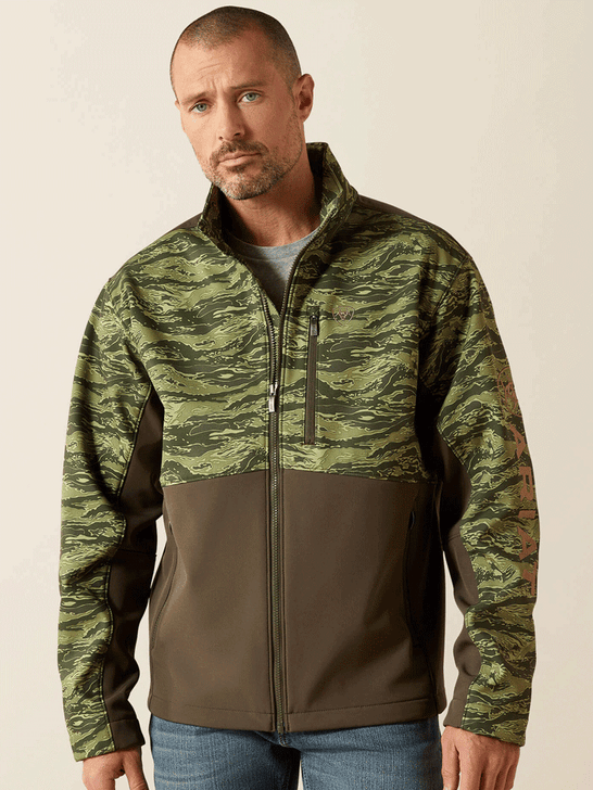 Ariat 10062582 Mens Logo Softshell Jacket Earth Green Camo front view. If you need any assistance with this item or the purchase of this item please call us at five six one seven four eight eight eight zero one Monday through Saturday 10:00a.m EST to 8:00 p.m EST