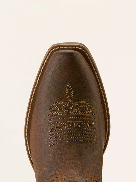 Ariat 10063900 Womens Beaumont Western Boot Sassy Brown toe view. If you need any assistance with this item or the purchase of this item please call us at five six one seven four eight eight eight zero one Monday through Saturday 10:00a.m EST to 8:00 p.m EST
