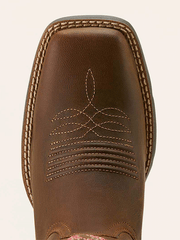 Ariat 10064078 Womens Round Up StretchFit Wide Square Toe Western Boot Sassy Brown toe view. If you need any assistance with this item or the purchase of this item please call us at five six one seven four eight eight eight zero one Monday through Saturday 10:00a.m EST to 8:00 p.m EST