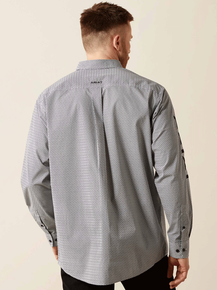 Ariat 10065815 Mens Team Pablo Classic Fit Shirt Black front view. If you need any assistance with this item or the purchase of this item please call us at five six one seven four eight eight eight zero one Monday through Saturday 10:00a.m EST to 8:00 p.m EST

