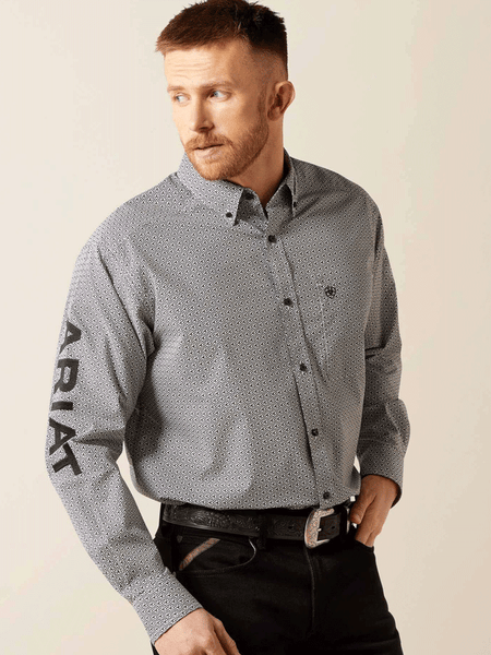 Ariat 10065815 Mens Team Pablo Classic Fit Shirt Black front view. If you need any assistance with this item or the purchase of this item please call us at five six one seven four eight eight eight zero one Monday through Saturday 10:00a.m EST to 8:00 p.m EST
