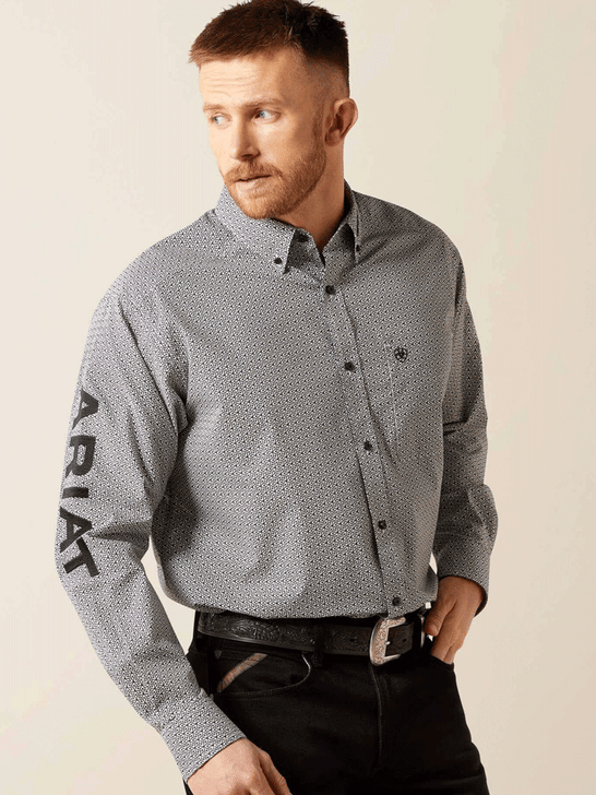Ariat 10065815 Mens Team Pablo Classic Fit Shirt Black front view. If you need any assistance with this item or the purchase of this item please call us at five six one seven four eight eight eight zero one Monday through Saturday 10:00a.m EST to 8:00 p.m EST
