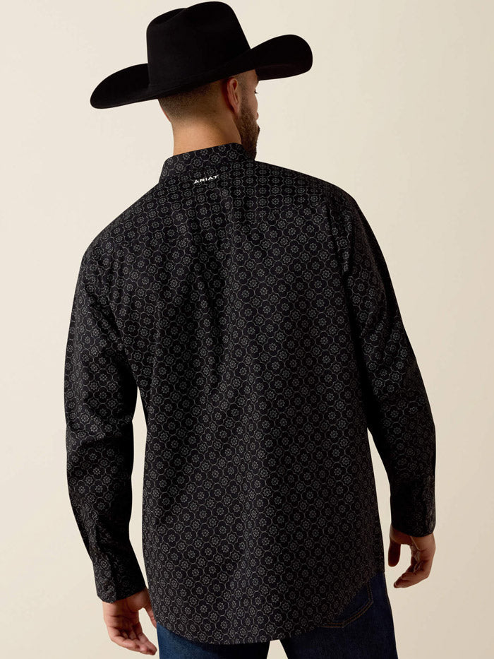 Ariat 10073621 Mens Fritz Classic Fit Snap Shirt Medallion Print Black front view. If you need any assistance with this item or the purchase of this item please call us at five six one seven four eight eight eight zero one Monday through Saturday 10:00a.m EST to 8:00 p.m EST
