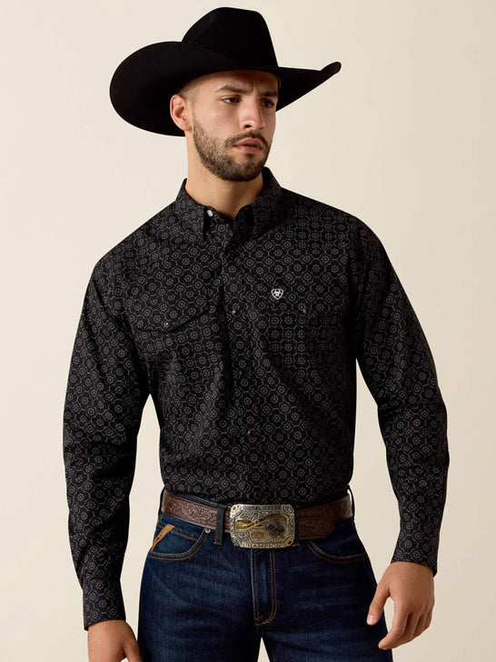 Ariat 10073621 Mens Fritz Classic Fit Snap Shirt Medallion Print Black front view. If you need any assistance with this item or the purchase of this item please call us at five six one seven four eight eight eight zero one Monday through Saturday 10:00a.m EST to 8:00 p.m EST
