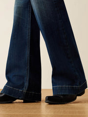 Ariat 10080810 Womens Perfect Rise Davina Slim Trouser Jeans Irvine Blue legs close up. If you need any assistance with this item or the purchase of this item please call us at five six one seven four eight eight eight zero one Monday through Saturday 10:00a.m EST to 8:00 p.m EST