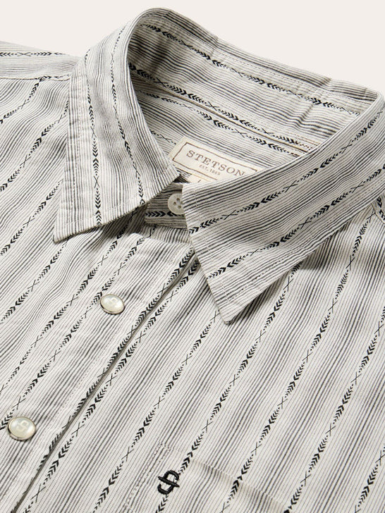 Stetson 11-001-0476-0803 Mens Dobby Stripe Western Shirt Black collar close up. If you need any assistance with this item or the purchase of this item please call us at five six one seven four eight eight eight zero one Monday through Saturday 10:00a.m EST to 8:00 p.m EST
