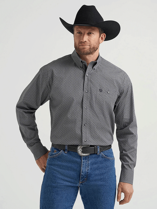 Wrangler 112369598 Mens George Strait Long Sleeve Shirt Black Navy Hourglass front view. If you need any assistance with this item or the purchase of this item please call us at five six one seven four eight eight eight zero one Monday through Saturday 10:00a.m EST to 8:00 p.m EST