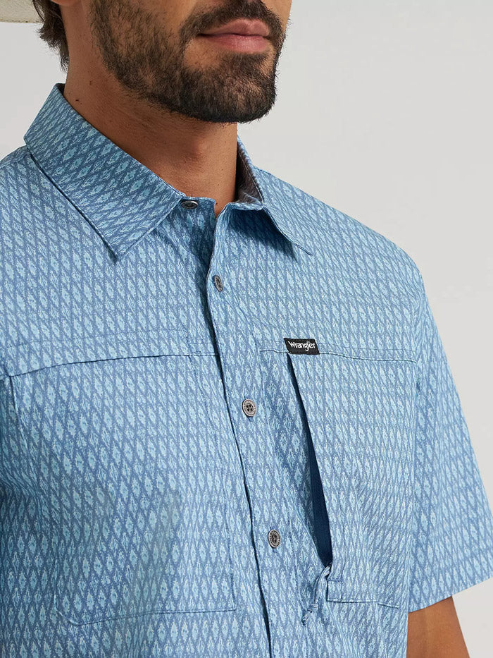 Wrangler 112375142 Mens All Terrain Gear Hike Short Sleeve Shirt Ombre Blue front view. If you need any assistance with this item or the purchase of this item please call us at five six one seven four eight eight eight zero one Monday through Saturday 10:00a.m EST to 8:00 p.m EST
