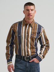 Wrangler 112385789 Mens Vintage Inspired Brushpopper Work Shirt Brown front view. If you need any assistance with this item or the purchase of this item please call us at five six one seven four eight eight eight zero one Monday through Saturday 10:00a.m EST to 8:00 p.m EST
