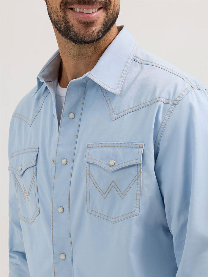 Wrangler 112365625 Mens Retro Premium Long Sleeve Western Snap Shirt Ice Blue front view. If you need any assistance with this item or the purchase of this item please call us at five six one seven four eight eight eight zero one Monday through Saturday 10:00a.m EST to 8:00 p.m EST