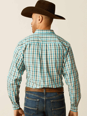 Ariat 10052380 Mens Wrinkle Free Gordie Fitted Shirt Teal back view. If you need any assistance with this item or the purchase of this item please call us at five six one seven four eight eight eight zero one Monday through Saturday 10:00a.m EST to 8:00 p.m EST