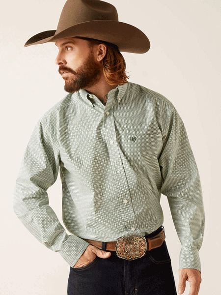 Ariat 10047189 Mens Edson Classic Fit Long Sleeve Shirt Green front view. If you need any assistance with this item or the purchase of this item please call us at five six one seven four eight eight eight zero one Monday through Saturday 10:00a.m EST to 8:00 p.m EST