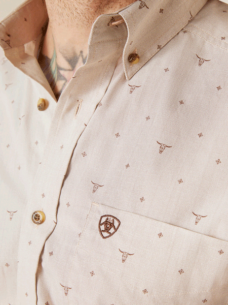 Ariat 10046223 Mens Beau Classic Fit Shirt Sandshell front close up view of pocket. If you need any assistance with this item or the purchase of this item please call us at five six one seven four eight eight eight zero one Monday through Saturday 10:00a.m EST to 8:00 p.m EST