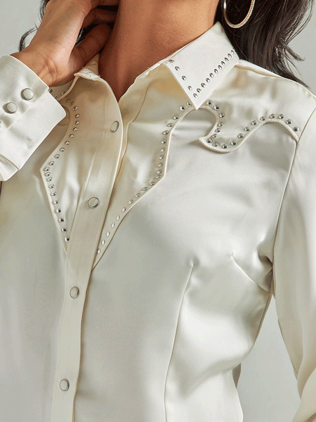 Wrangler 112342521 Womens Retro Satin Western Shirt Antique White front close up view. If you need any assistance with this item or the purchase of this item please call us at five six one seven four eight eight eight zero one Monday through Saturday 10:00a.m EST to 8:00 p.m EST