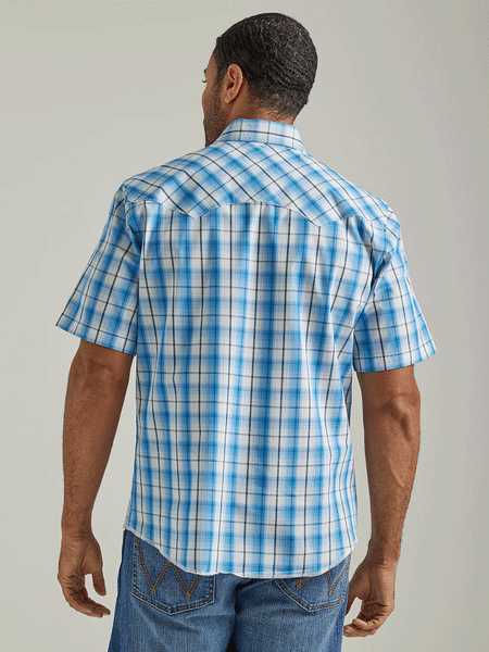Wrangler 112326469 Mens Short Sleeve Western Plaid Shirt Blue Horizons back view. If you need any assistance with this item or the purchase of this item please call us at five six one seven four eight eight eight zero one Monday through Saturday 10:00a.m EST to 8:00 p.m EST