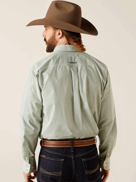 Ariat 10047189 Mens Edson Classic Fit Long Sleeve Shirt Green back view. If you need any assistance with this item or the purchase of this item please call us at five six one seven four eight eight eight zero one Monday through Saturday 10:00a.m EST to 8:00 p.m EST