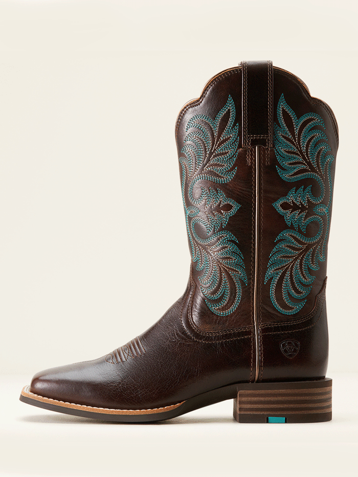 Ariat 10053606 Womens Gillette Western Boot Arizona Brown side and sole. If you need any assistance with this item or the purchase of this item please call us at five six one seven four eight eight eight zero one Monday through Saturday 10:00a.m EST to 8:00 p.m EST