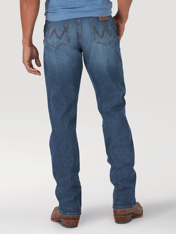 Wrangler 88MWZCB Mens Retro Slim Straight Jean Cleburn front view. If you need any assistance with this item or the purchase of this item please call us at five six one seven four eight eight eight zero one Monday through Saturday 10:00a.m EST to 8:00 p.m EST