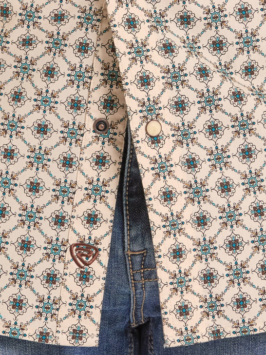 Rock & Roll Denim BMN3S08648 Mens Medallion Print Short Sleeve Snap Shirt Teal close up view of fabric. If you need any assistance with this item or the purchase of this item please call us at five six one seven four eight eight eight zero one Monday through Saturday 10:00a.m EST to 8:00 p.m EST