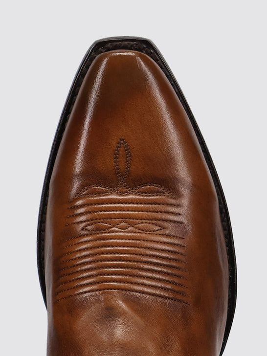 Dan Post DP7138 Mens GALLUP Snip Toe Western Boot Bay Apache toe view. If you need any assistance with this item or the purchase of this item please call us at five six one seven four eight eight eight zero one Monday through Saturday 10:00a.m EST to 8:00 p.m EST
