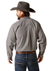 Ariat 10046593 Mens Wrinkle Free Classic Long Sleeve Shirt White back view. If you need any assistance with this item or the purchase of this item please call us at five six one seven four eight eight eight zero one Monday through Saturday 10:00a.m EST to 8:00 p.m EST