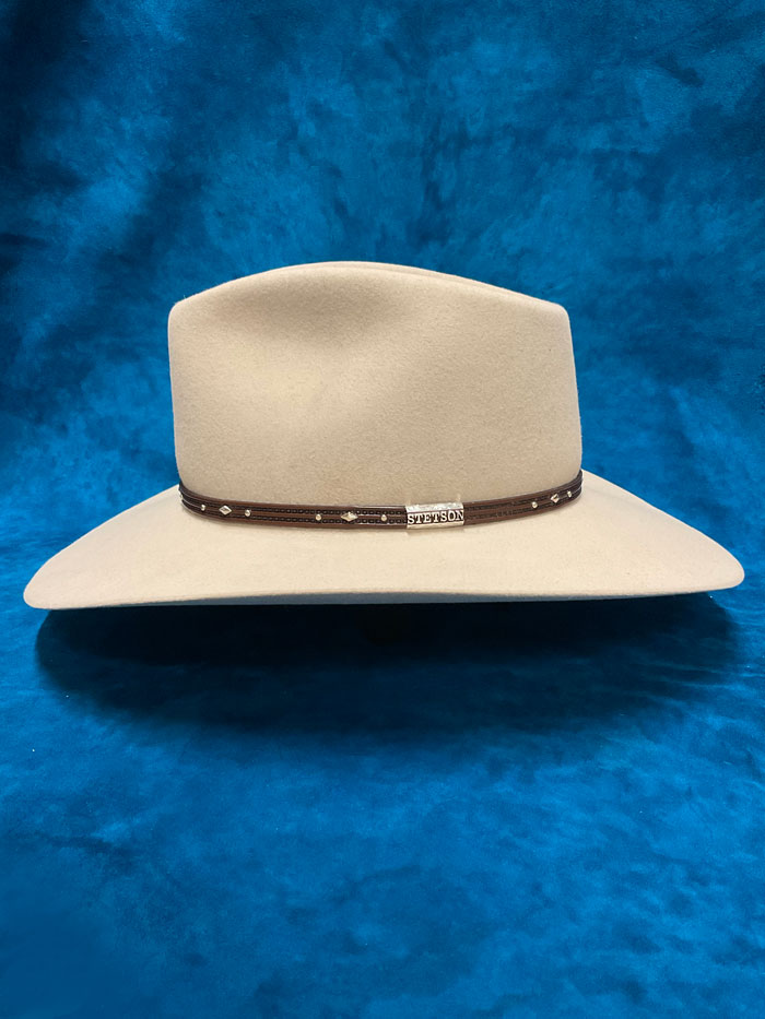 Stetson SFPAWN-403261 PAWNEE 5X Felt Hat Silverbelly side / front view. If you need any assistance with this item or the purchase of this item please call us at five six one seven four eight eight eight zero one Monday through Saturday 10:00a.m EST to 8:00 p.m EST