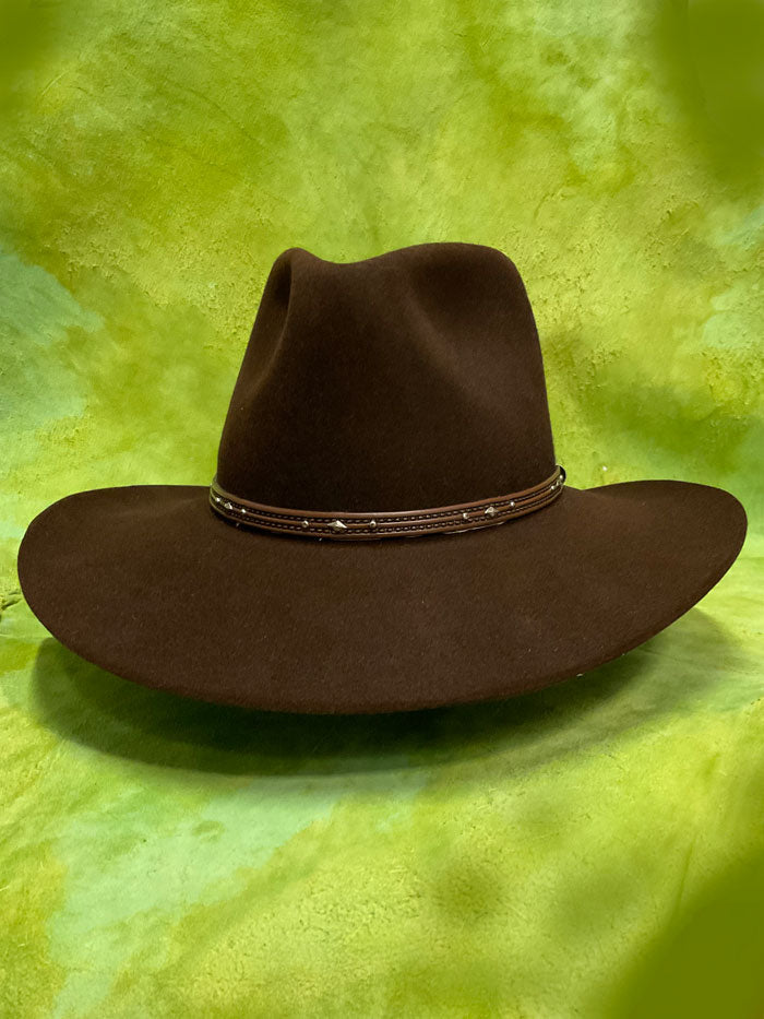 Stetson SFPAWN-403222 PAWNEE 5X Felt Hat Chocolate side /front view. If you need any assistance with this item or the purchase of this item please call us at five six one seven four eight eight eight zero one Monday through Saturday 10:00a.m EST to 8:00 p.m EST