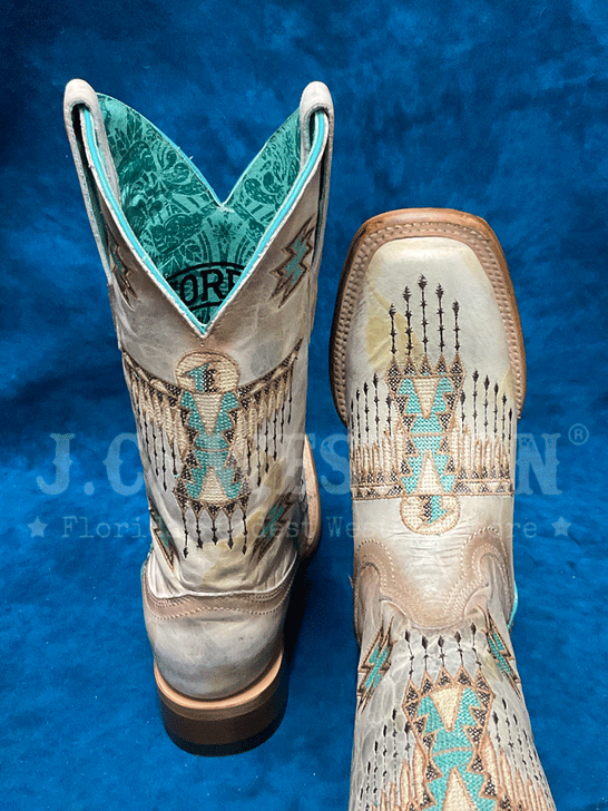 Corral Z5219 Ladies Embroidery Square Toe Western Boot Cream back and toe view. If you need any assistance with this item or the purchase of this item please call us at five six one seven four eight eight eight zero one Monday through Saturday 10:00a.m EST to 8:00 p.m EST