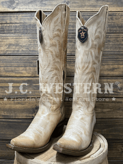 Los Altos 3813651 Ladies VINTAGE Snip Toe Boot Honey front view of pair. If you need any assistance with this item or the purchase of this item please call us at five six one seven four eight eight eight zero one Monday through Saturday 10:00a.m EST to 8:00 p.m EST