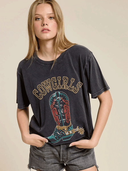 Zutter K4084-2748-BLK Womens Cowgirls Boots Tee Black front view. If you need any assistance with this item or the purchase of this item please call us at five six one seven four eight eight eight zero one Monday through Saturday 10:00a.m EST to 8:00 p.m EST