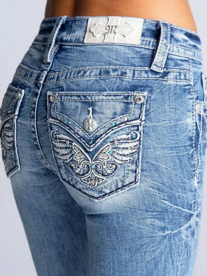 Miss Me M3080B95 Womens Mid Rise Francesca Bootcut Jeans Light Wash close up. 