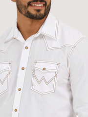 Wrangler MVR531W Mens Retro Western Snap Solid Dobby Shirt White front close up. If you need any assistance with this item or the purchase of this item please call us at five six one seven four eight eight eight zero one Monday through Saturday 10:00a.m EST to 8:00 p.m EST