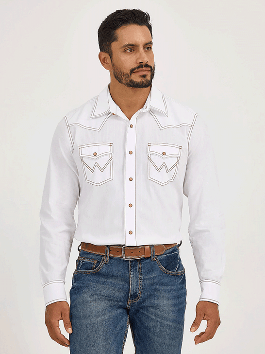 Wrangler MVR531W Mens Retro Western Snap Solid Dobby Shirt White front view. If you need any assistance with this item or the purchase of this item please call us at five six one seven four eight eight eight zero one Monday through Saturday 10:00a.m EST to 8:00 p.m EST
