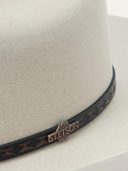 Stetson SFMEDL-724288 Medalist 5X Fur Wool Blend Hat Silver close up. If you need any assistance with this item or the purchase of this item please call us at five six one seven four eight eight eight zero one Monday through Saturday 10:00a.m EST to 8:00 p.m EST